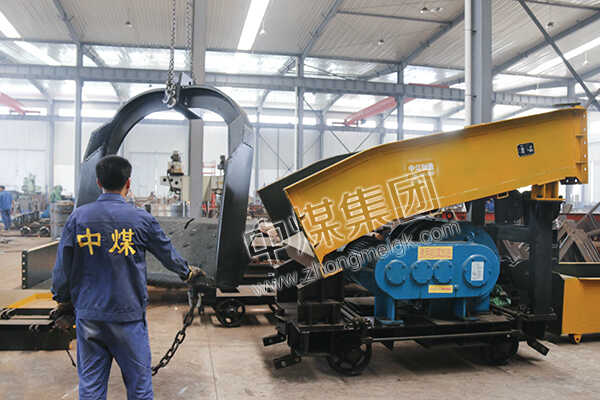 中煤小编：我集团一批大型设备耙斗装岩机发往秦皇岛，并到客户的赞誉